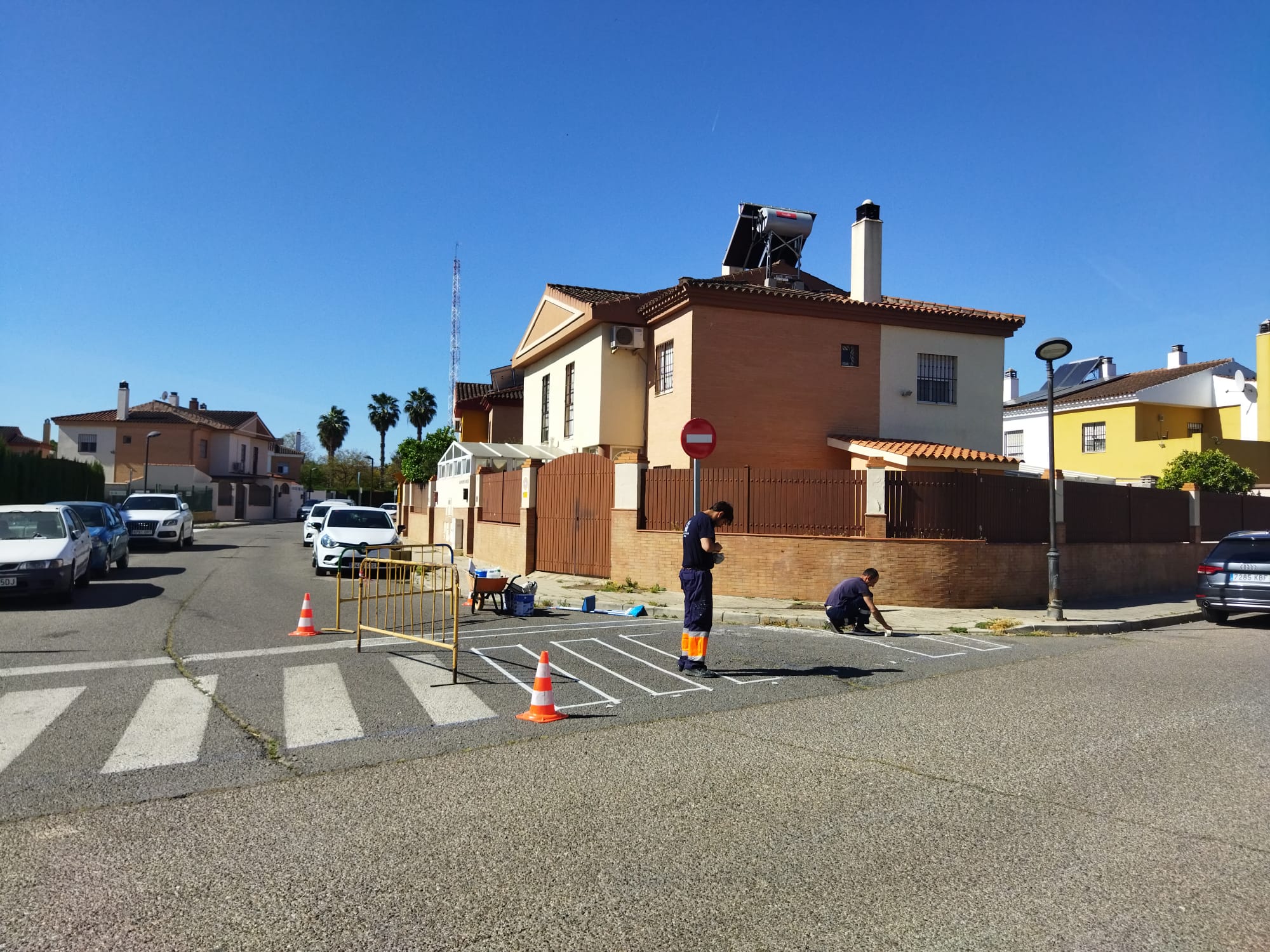 continua paso peatones portada