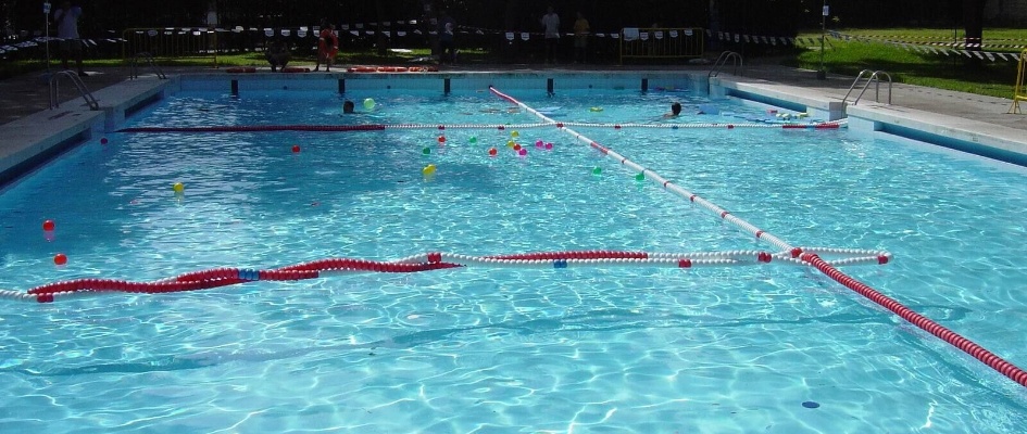 Piscina polideportivo