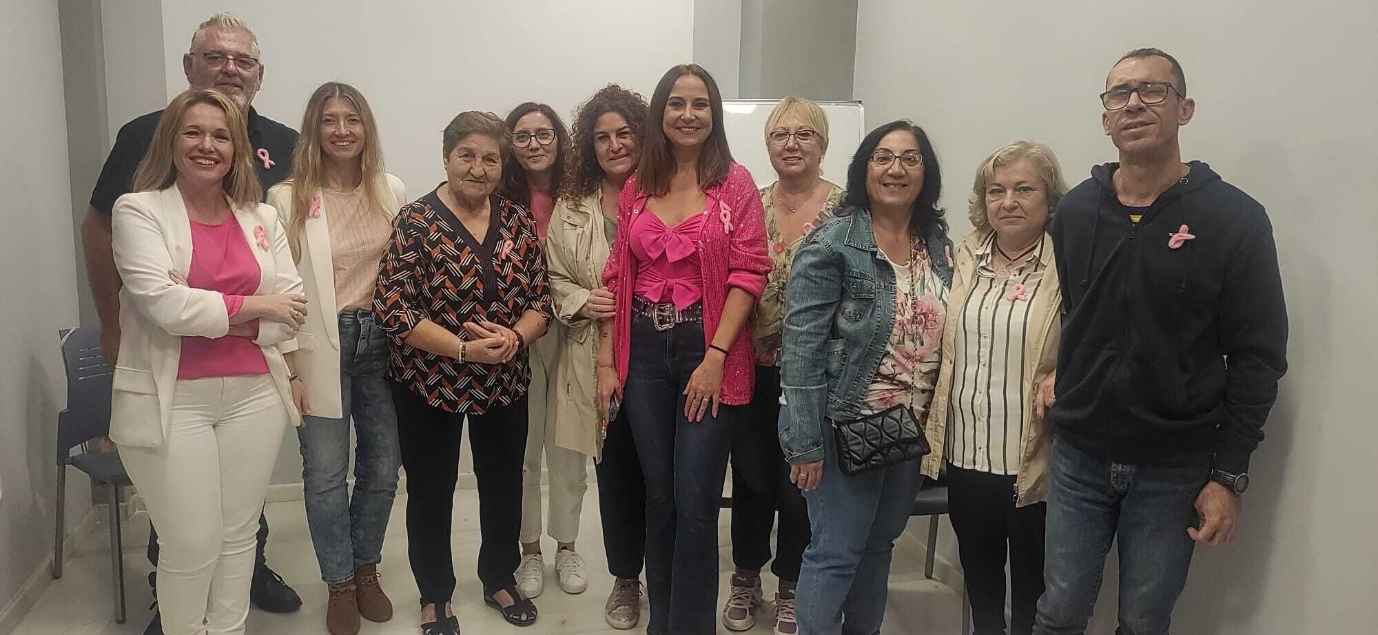 dia contra cancer de mama gelves 2023-encuentro biblioteca