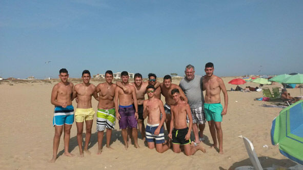 grupo jovenes con delegado w