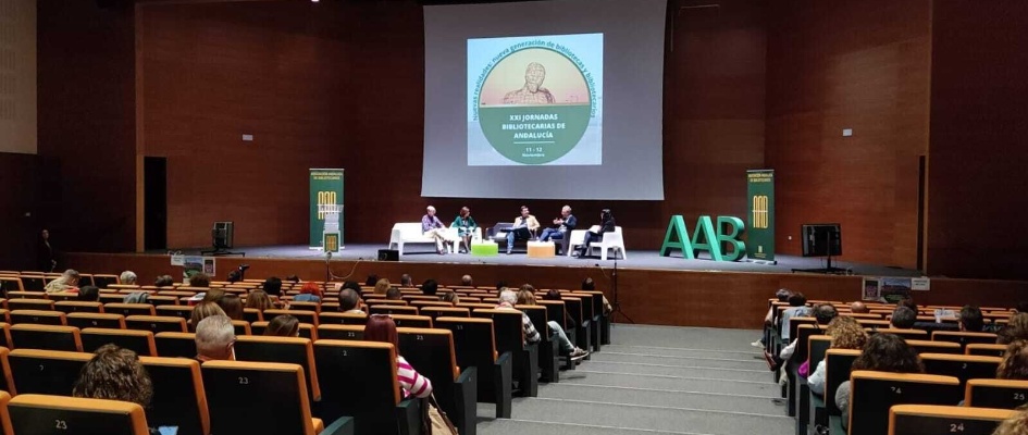 mesa bibliotecas Ciro