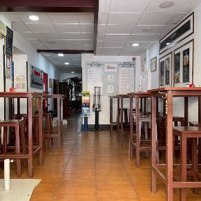 Gran Cerveceria Mateos Gelves local 1