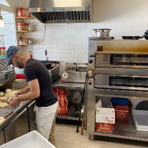 Il Picolo Porto Gelves cocina 4