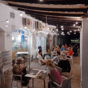 Il Picolo Porto Gelves local 6