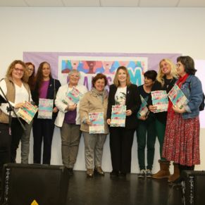 LAS QUE CANTAN SU MAL ESPANTAN