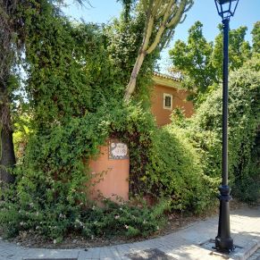 d0718461-e5f4-4f88-a8c8-12429470941d