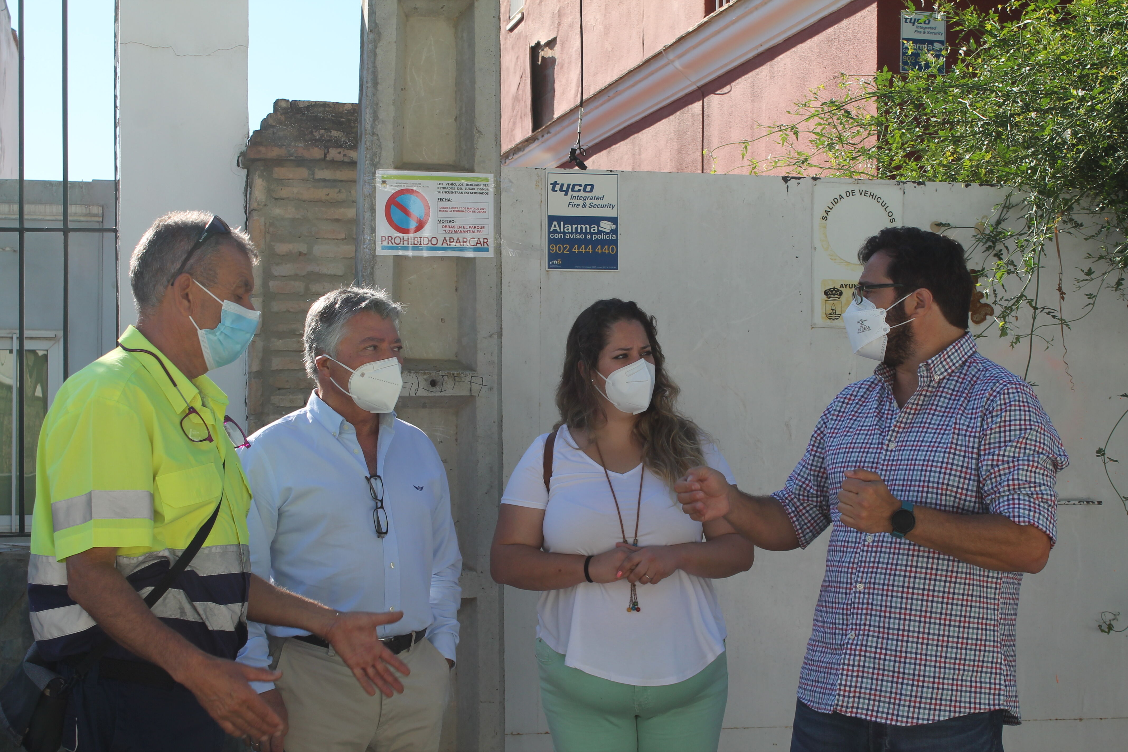 equipo inicio obras aparcam manant