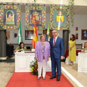 medalla joaquin velasco coontigo