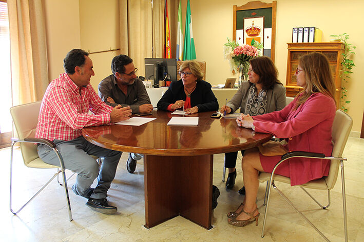 reunion muñoz y loza