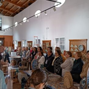 visita de Olivares 26 nov 24 escuela artesanos